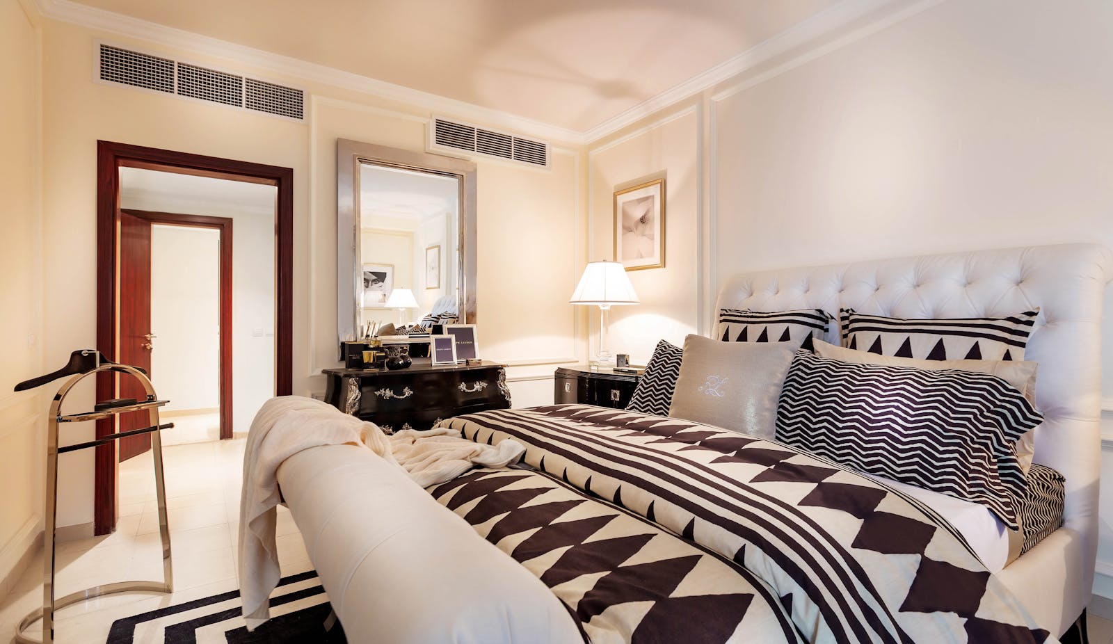En-suite bedroom